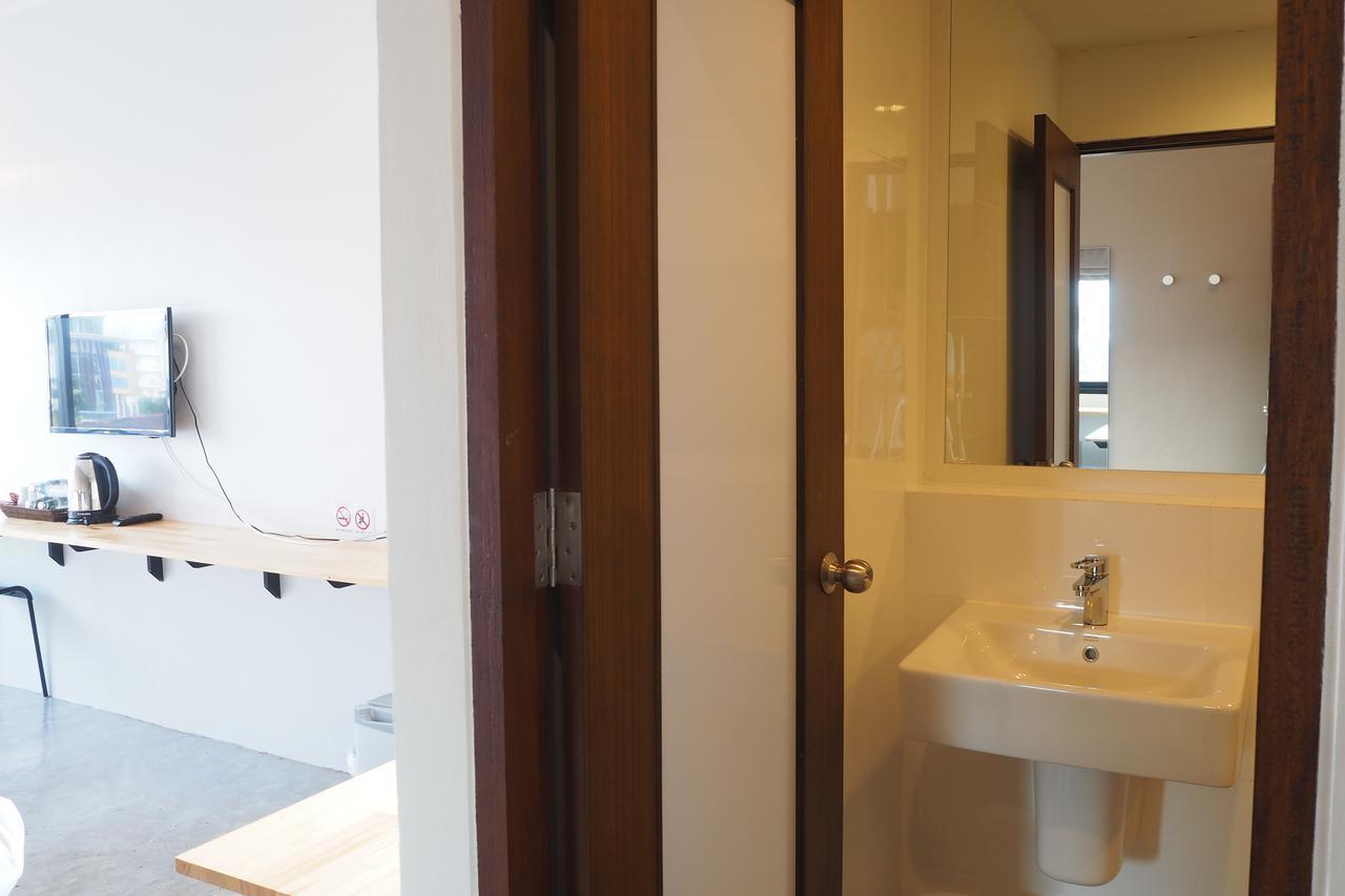 A3 Living Apartman Szuratthani Kültér fotó